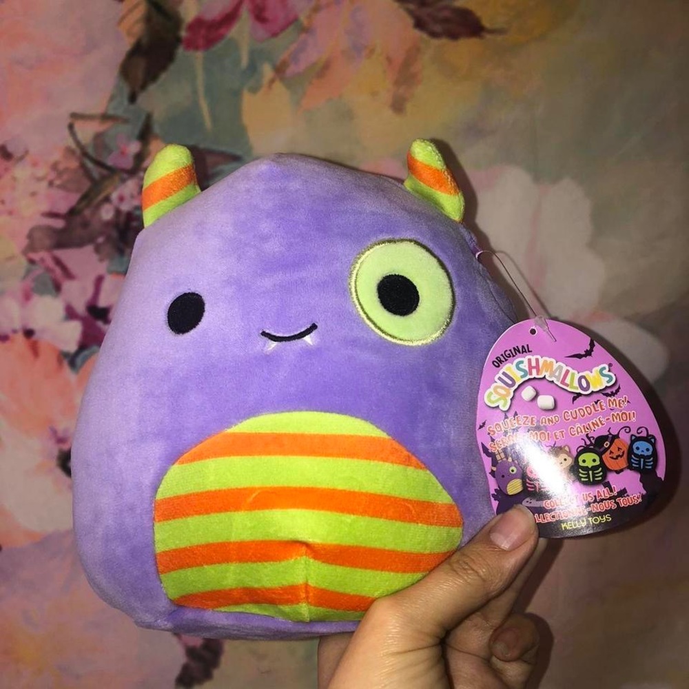 Marvin Squishmallow